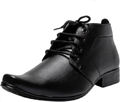 VK Lace Up