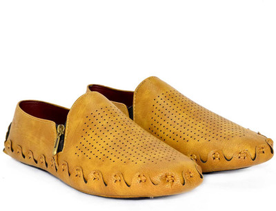 

Alberto Calza Easywalk Partywear, Leather Casual, Driving, Loafers Driving Shoes For Men(Beige