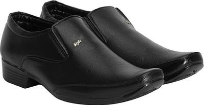 

Wings Casuals For Men(Black
