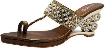 Shaagun Women Bronz Heels