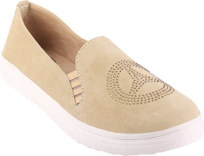 

Go India Store Sneakers For Women(Beige