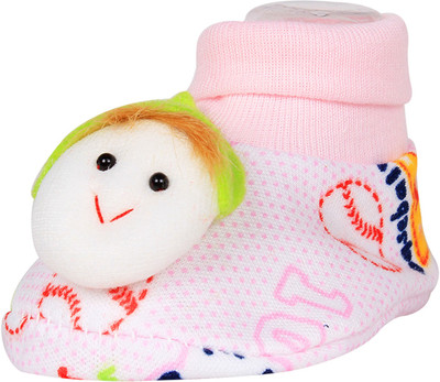 

Ole Baby Cute Faces Plush Soft Organic Cotton 3d Ole Toons Booties 0-9 Months Booties(Toe to Heel Length - 10 cm Multicolor)