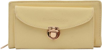 

Bagaholics Casual White, Gold Clutch, Gold;white