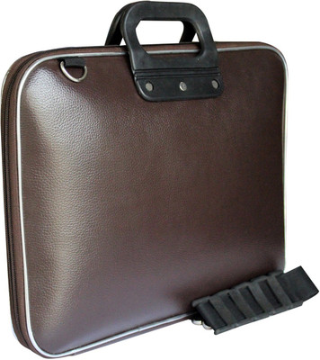 

Attache 15.6 inch Laptop Messenger Bag(Brown), Brown04