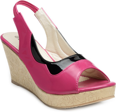 

Nell Women Pink Wedges