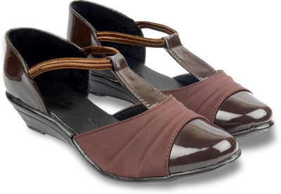 

Bare Soles Women brown Heels