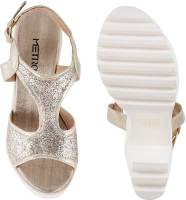 Metro Women 15,Gold Heels