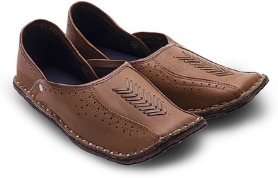

Ethnic Arts Mojaris For Men(Brown