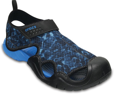 

Crocs Men Blue Sports Sandals