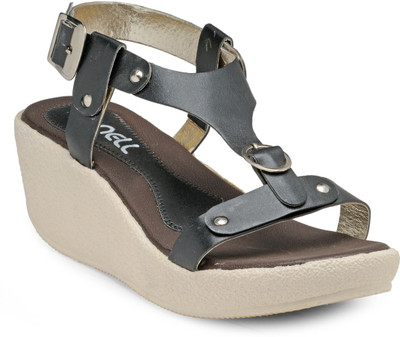 

Nell Women Black Wedges