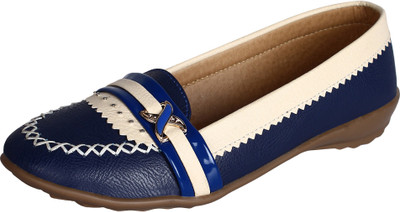 

Niremo Women Blue Sandals
