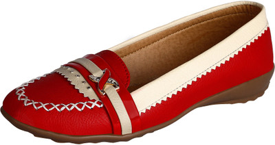 

Niremo Women Red Sandals