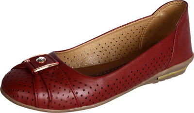 Niremo Women Red Sandals