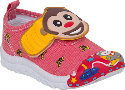 

77 seventy seven Boys & Girls Velcro Walking Shoes(Multicolor, Red