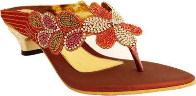 

NIHAR Women red Heels