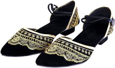 Halowishes Women Black Heels