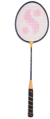 

Silver's Marvel Black, Yellow Strung Badminton Racquet(G3 - 3.5 Inches, 95 g)