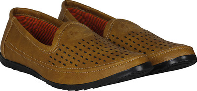 

Kraasa Fan Loafers For Men(Tan