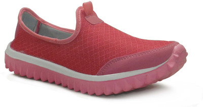 

Fast Trax Hexa Walking Shoes For Women(Multicolor, Pink