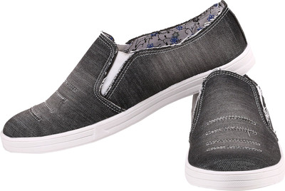 

Kaneggye Casuals For Men(Black, White