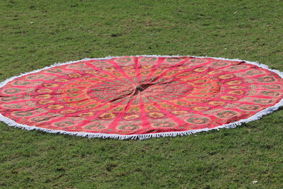 

Good India Beach Tapestry(Multicolor)