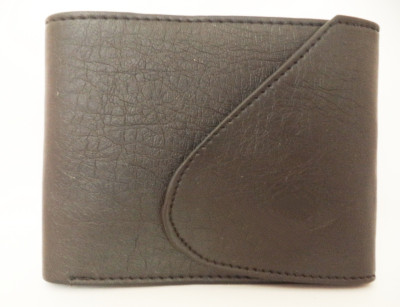 

LookFirst Men Black Artificial Leather Wallet(3 Card Slots), Black-01
