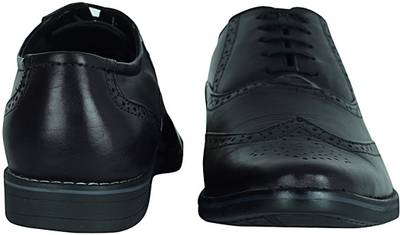 Vardhra Lace Up