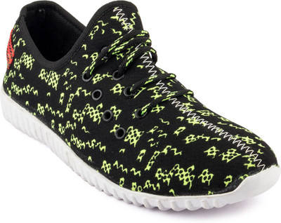 

DK Derby Kohinoor Casuals For Men(Yellow