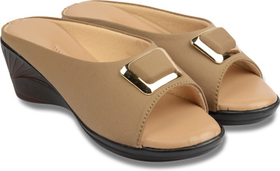 

Bare Soles Women khakhi Wedges