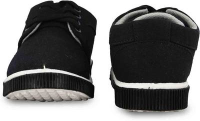 COUGAR Sneakers