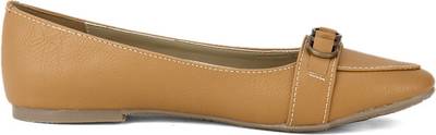 Footin By Bata Bellies
