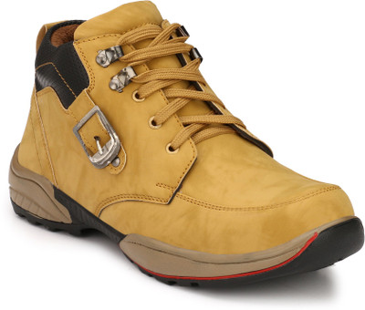 Eego Italy Stylish and Trendy Boots For Men(Yellow