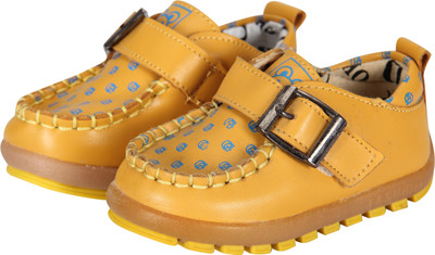 

FabSeasons Boys Velcro Loafers(Yellow