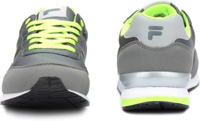 Fila Sneakers