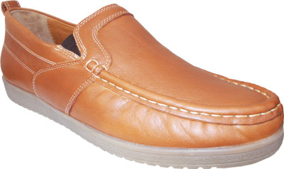 

Port Comax Slip On For Men(Brown