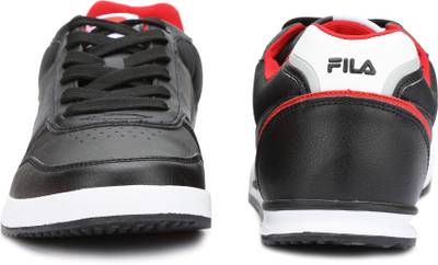 Fila Sneakers