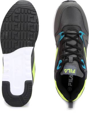 Fila Sneakers