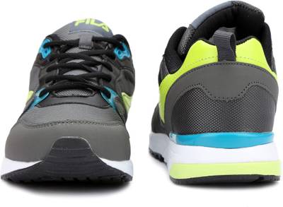 Fila Sneakers