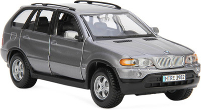 

Bburago BMW X5(Metallic Grey)