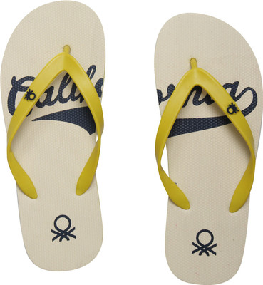 

United Colors of Benetton Flip Flops, Off white