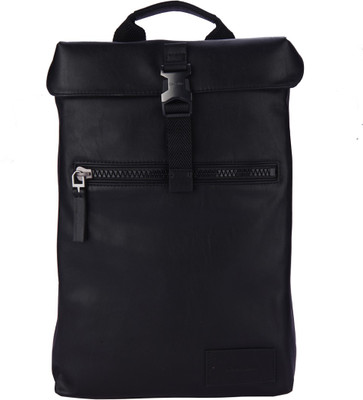 

Calvin Klein CK/HH0778/HEATHERED SLATE/ST/FW15 13.8 L Backpack(Black)
