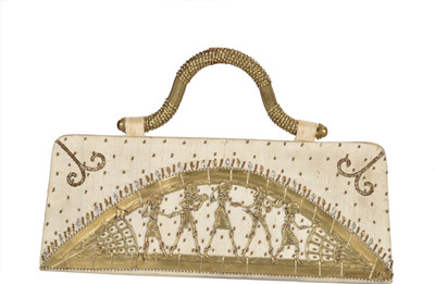 

Vama Fashions Party Multicolor Clutch