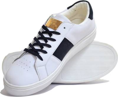 Compare DOC Martin Bravo 2.0 White DOC Martin White Carvil