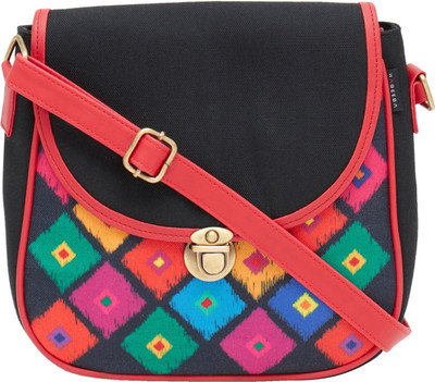 

HAQEEBA Women Casual Black Canvas Sling Bag