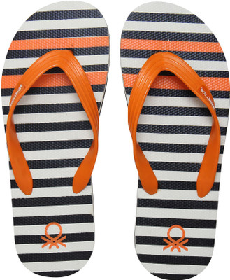 

United Colors of Benetton Flip Flops, Orange