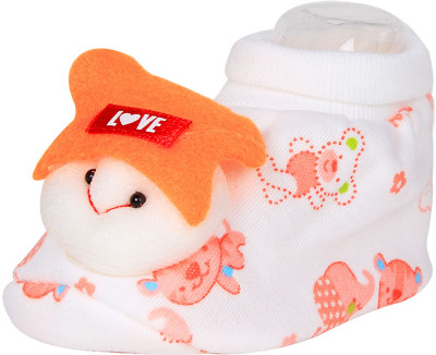 

Ole Baby Cute Faces Plush Soft Organic Cotton 3d Ole Toons 0-9 Months Booties(Toe to Heel Length - 10 cm White)