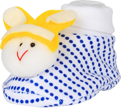 

Ole Baby Cute Faces Plush Soft Organic Cotton 3d Ole Toons 0-9 Months Booties(Toe to Heel Length - 10 cm White)