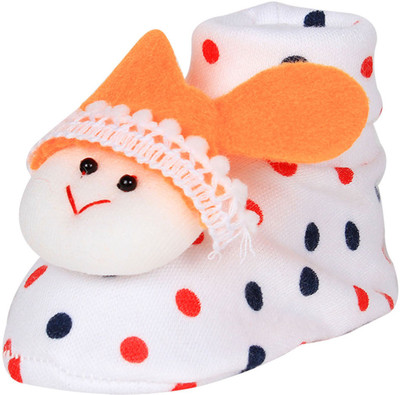 

Ole Baby Cute Faces Plush Soft Organic Cotton 3d Ole Toons 0-9 Months Booties(Toe to Heel Length - 10 cm White)