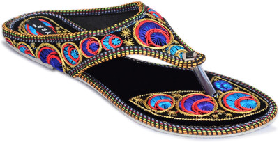 

Myra Women Black Flats