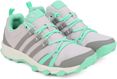 

ADIDAS TRACEROCKER W Outdoor Shoes For Women(Green, Grey, Icepur/chsogr/easgrn